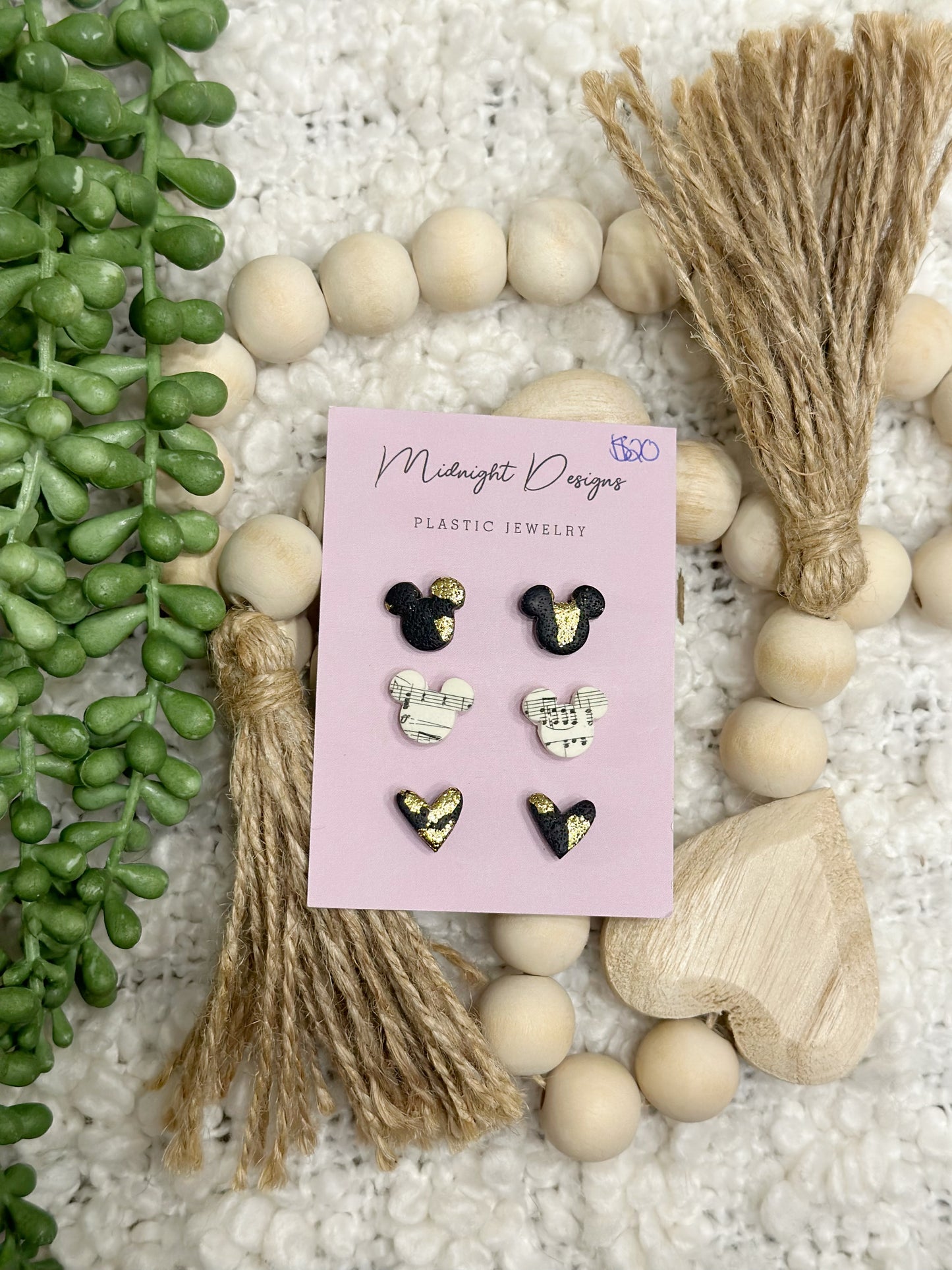 Gold Leaf Evelyn Studs | Black